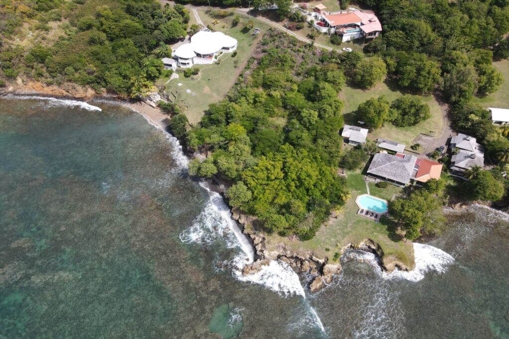 Cap Estate Waterfront Land